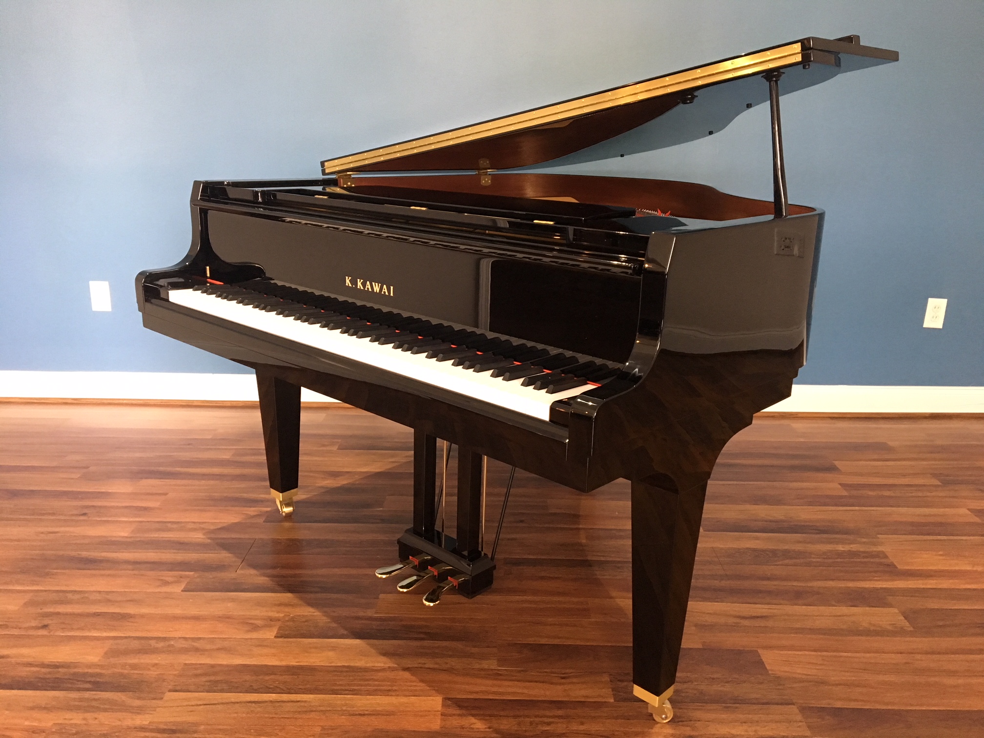Kawai GL-10 Premium Baby Grand Piano